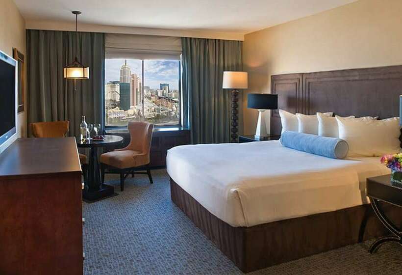 اتاق استاندارد با تخت بزرگ, Excalibur Hotel & Casino