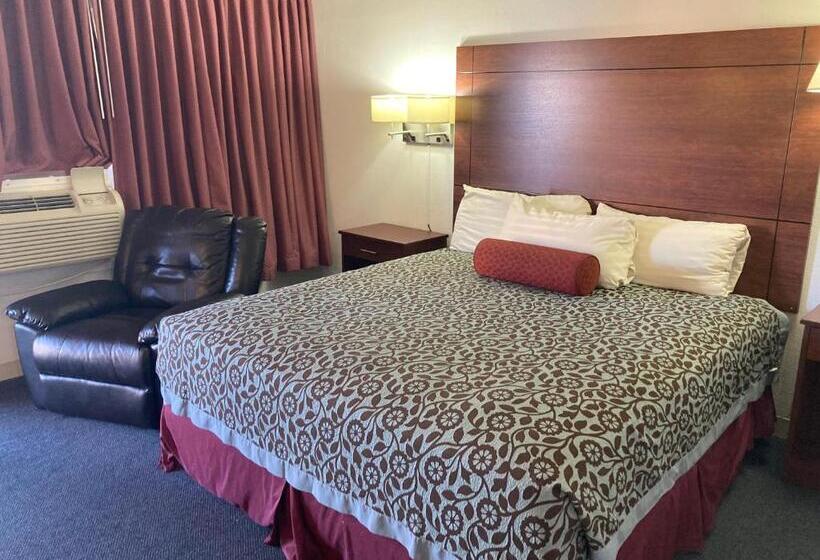 Стандартный Номер Кровать Кинг, Hills Inn