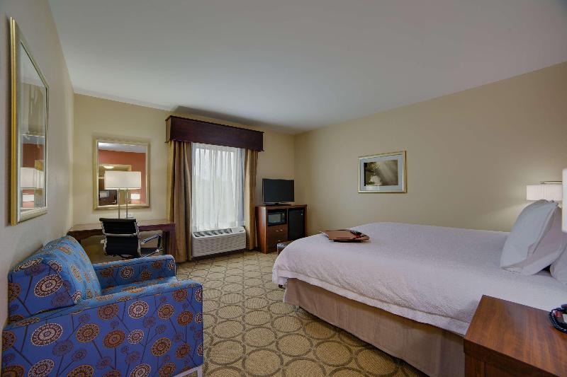 Стандартный Номер Кровать Кинг, Holiday Inn Express Philadelphia Ne Bensalem, An Ihg