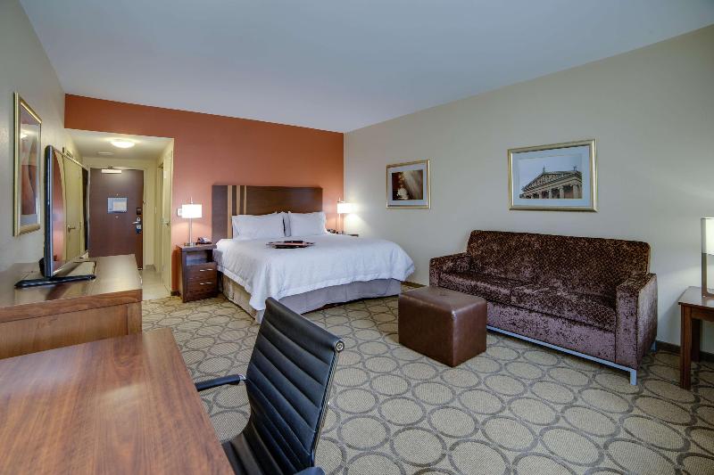 Стандартный Номер Кровать Кинг, Holiday Inn Express Philadelphia Ne Bensalem, An Ihg