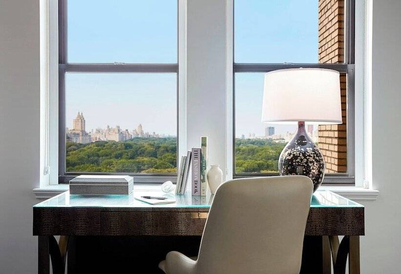 سوییت, Jw Marriott Essex House New York