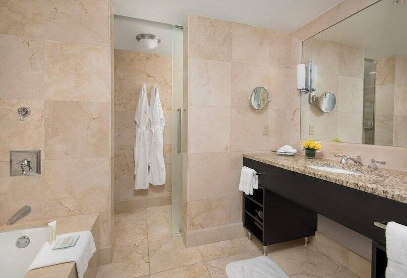 Executive Suite, Four Seasons  Chicago