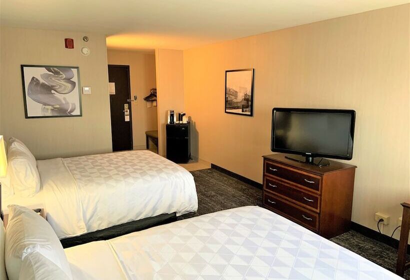 Номер Стандарт 2 Двуспальные Кровати, Holiday Inn & Suites Chicago Carol Stream Wheaton, An Ihg