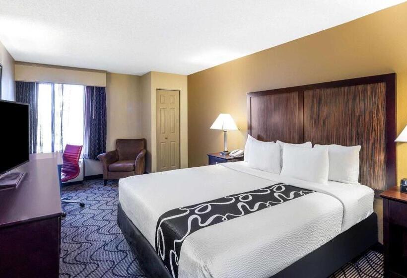 Quarto Estandar Cama King para Deficientes Físicos, La Quinta By Wyndham Oakland Airport Coliseum