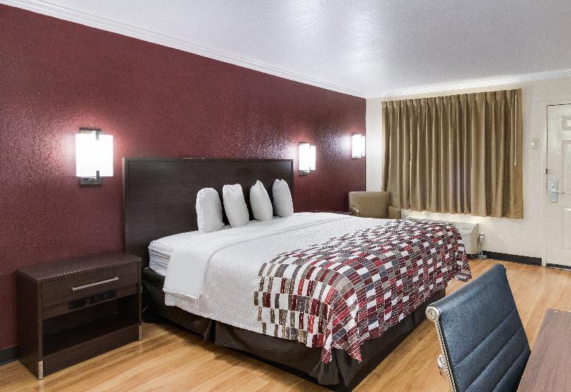 스탠다드 룸 킹사이즈 침대, Red Roof Inn & Suites Commerce  Athens