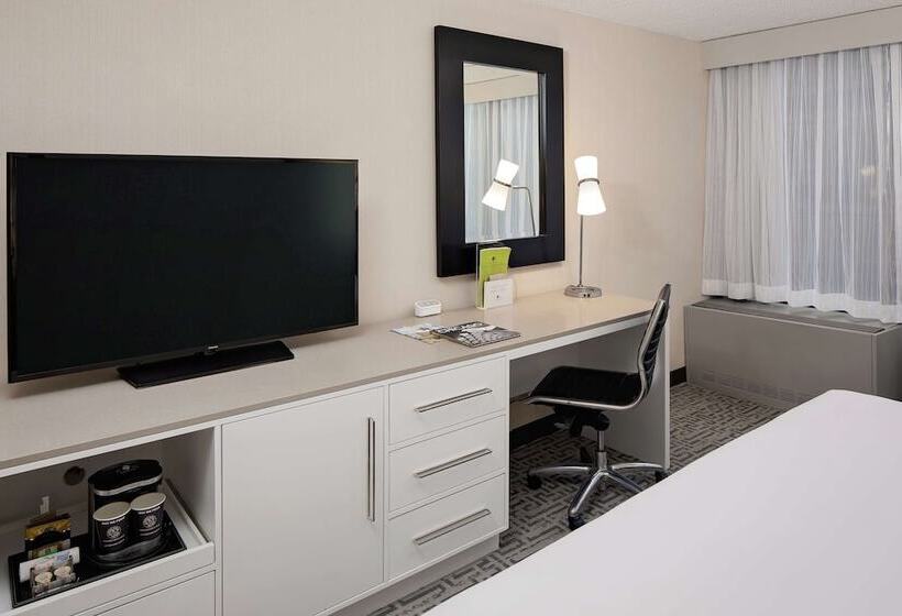 Standard Szoba 2 Franciaággyal, Doubletree By Hilton  Chicago  Magnificent Mile