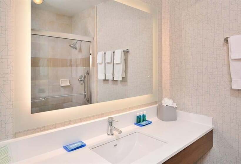 스탠다드 룸 더블 침대 2개, Holiday Inn Express Walnut Creek, An Ihg