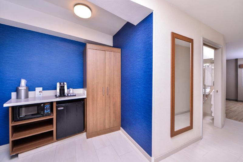 스탠다드 룸, Holiday Inn Express Walnut Creek, An Ihg