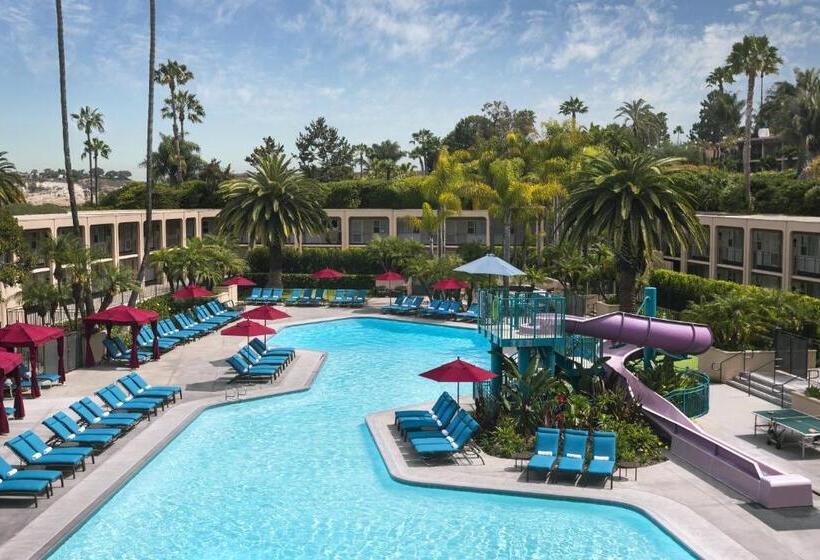 장애인을 위한 킹사이즈 침대 스탠다드 룸, Hyatt Regency Newport Beach