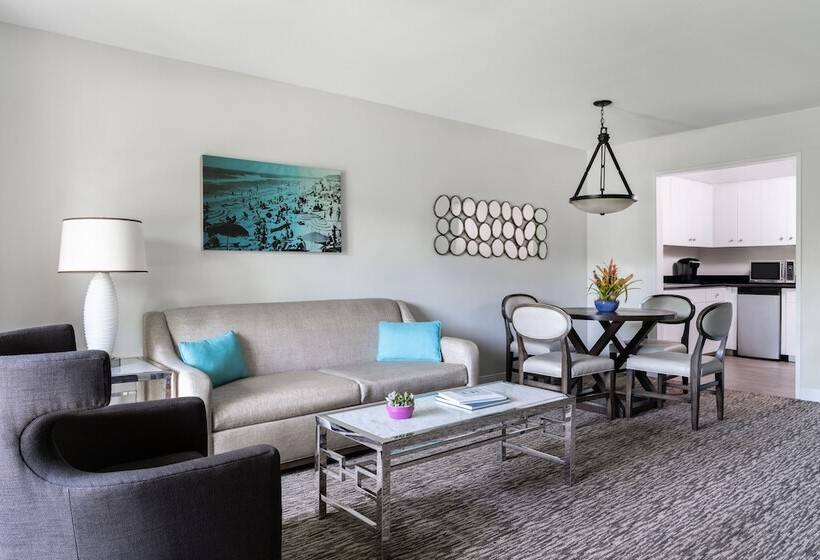 이그제큐티브 스위트, Hyatt Regency Newport Beach