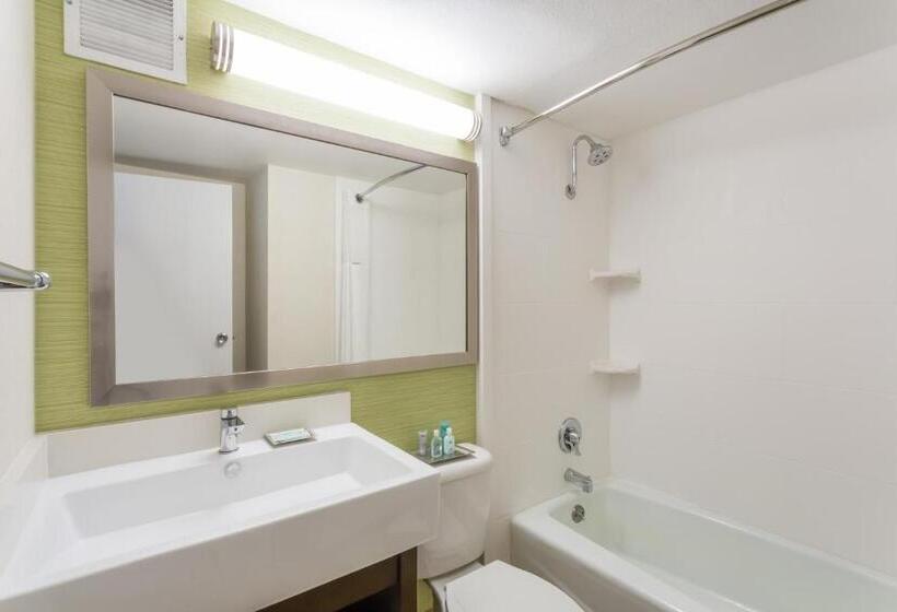 Номер Стандарт, Wyndham Garden Fresno Yosemite Airport