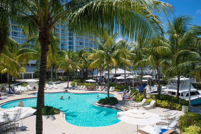 キングサイズベッドのスイートルーム, Hilton Fort Lauderdale Marina