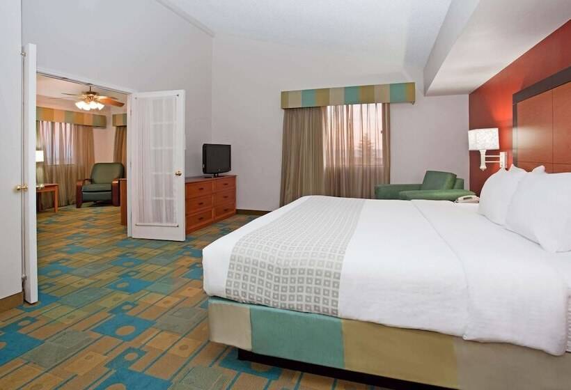 Люкс Кровать Кинг, La Quinta Inn By Wyndham Cheyenne