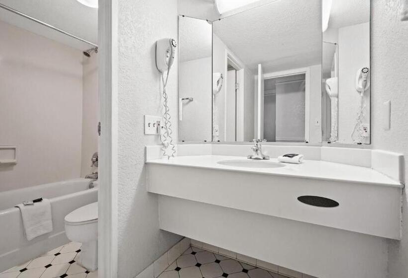 Номер Deluxe, La Quinta Inn By Wyndham Costa Mesa Orange County