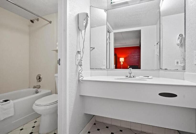 Номер Deluxe Кровать Кинг, La Quinta Inn By Wyndham Costa Mesa Orange County