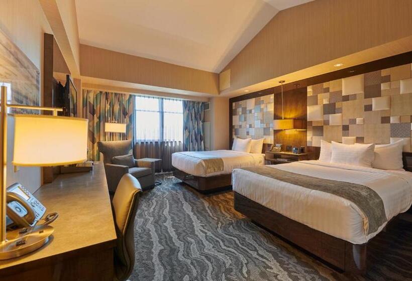 Номер Deluxe Вид на Озеро, Mount Airy Casino Resort   Adults Only 21 Plus