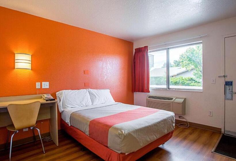 Номер Стандарт, Motel 6 Prescott, Az
