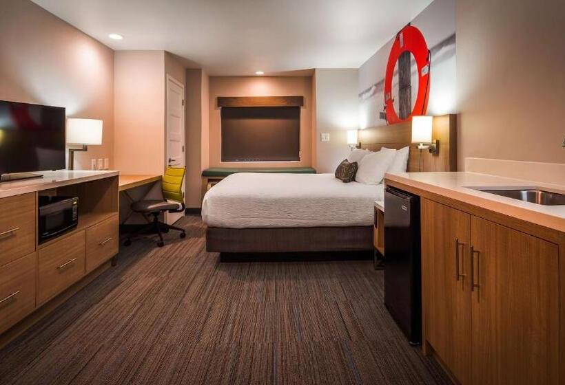 身障者適用キングサイズベッドルーム, Best Western Beachside Inn