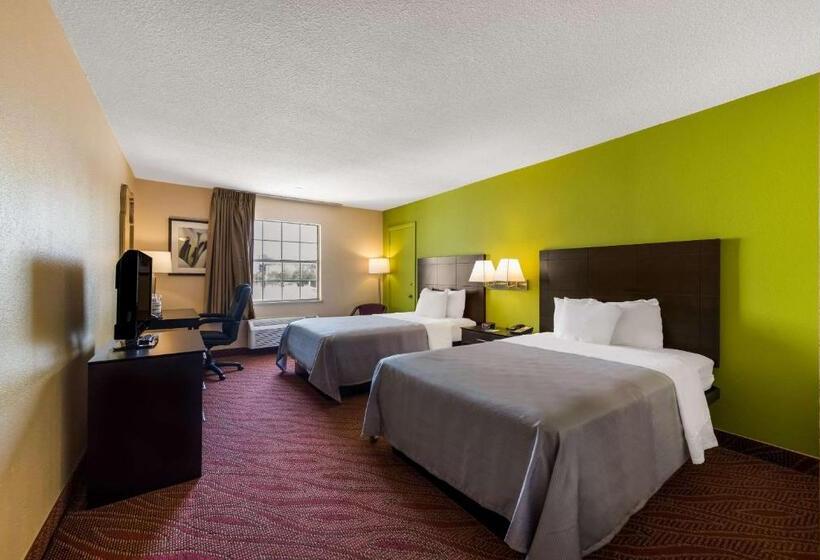 Номер Стандарт 2 Двуспальные Кровати, Quality Inn Airport