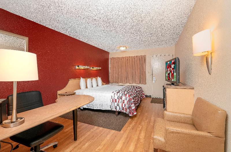 Номер Superior Кровать Кинг, Red Roof Inn Durham  Triangle Park