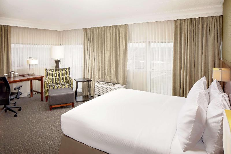 Quarto Standard Cama King, Doubletree Hotel South Bend