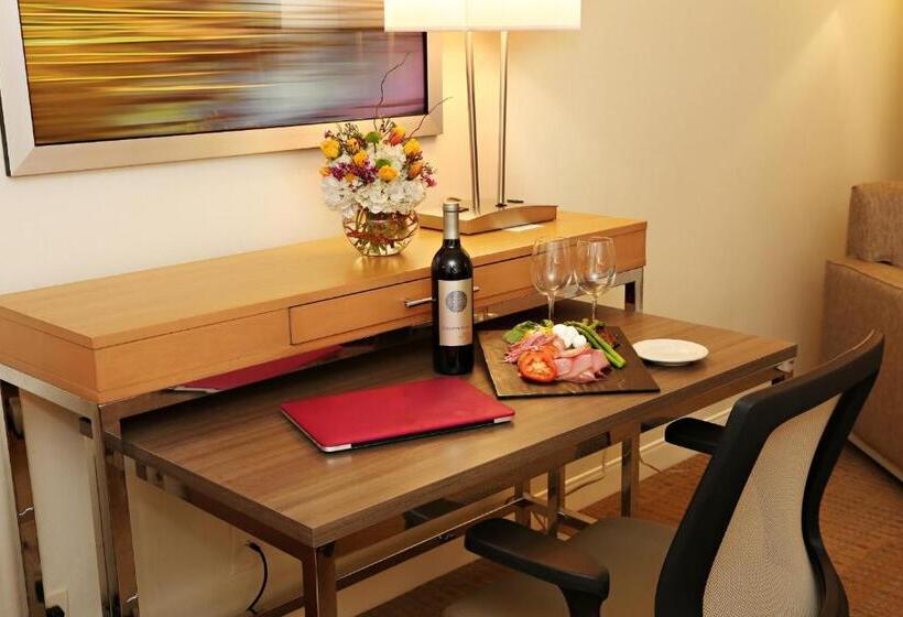 Стандартный Номер Кровать Кинг, Envision Hotel & Conference Center Mansfield Foxboro