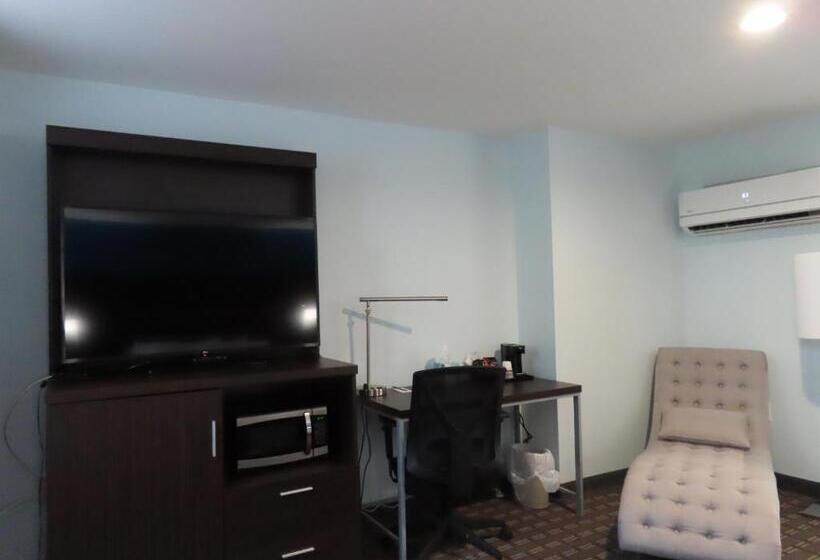 Люкс Кровать Кинг, St Charles Hotel Downtown Hudson