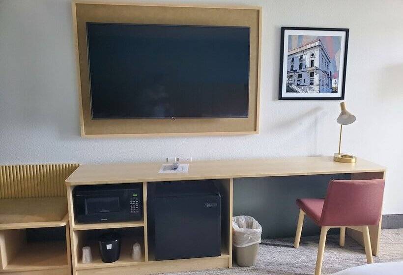 İki Çift Kişilik Yataklı Standart Oda, Thea Tacoma, Ascend Hotel Collection