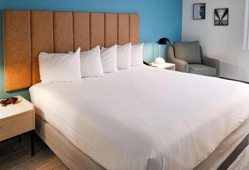 Büyük Çift Kişilik Yataklı Standart Oda, Thea Tacoma, Ascend Hotel Collection