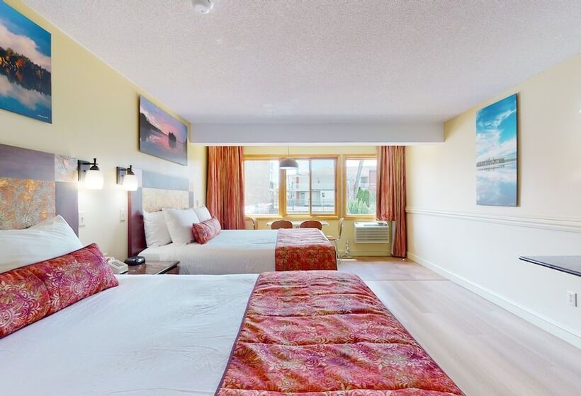 Номер Стандарт 2 Двуспальные Кровати, Surfside On The Lake
