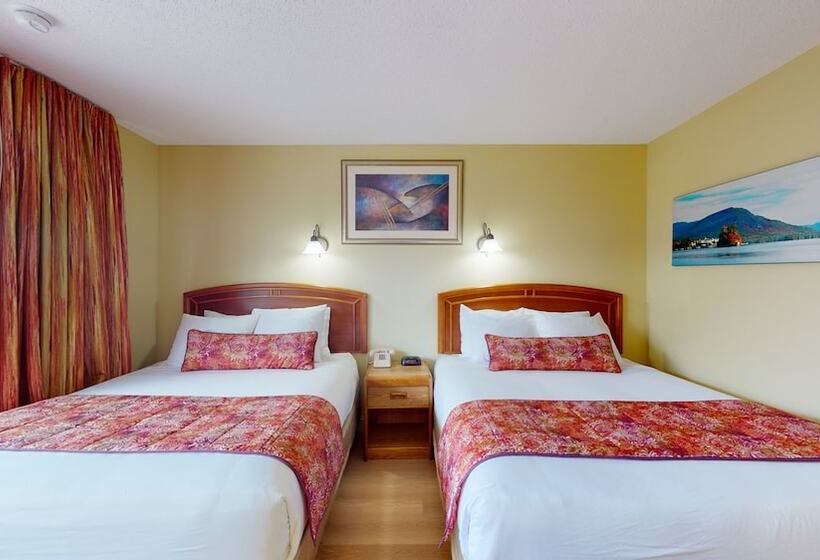 Номер Стандарт 2 Двуспальные Кровати, Surfside On The Lake