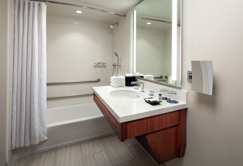 Номер Deluxe Вид на Море, Sheraton Kauai Resort