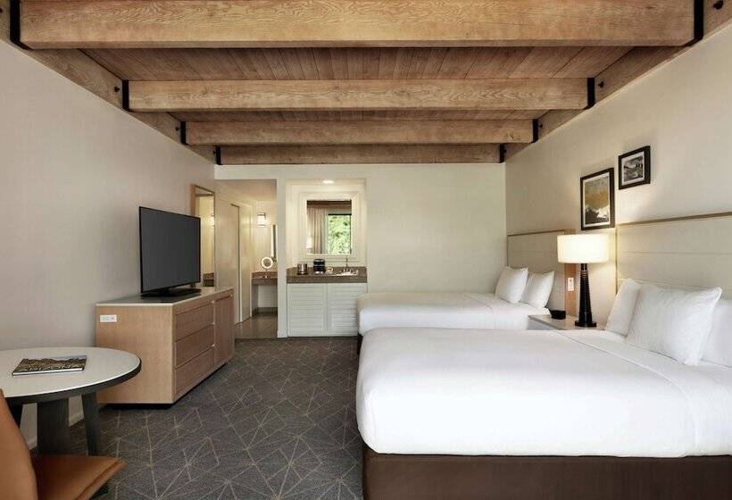 Номер Стандарт 2 Двуспальные Кровати, Doubletree Resort By Hilton  Paradise Valley  Scottsdale