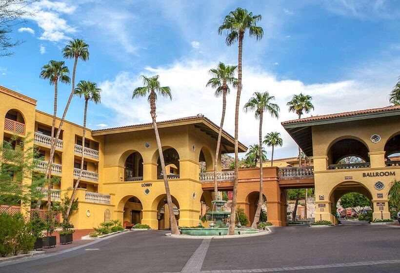 스위트, Hilton Phoenix Tapatio Cliffs Resort
