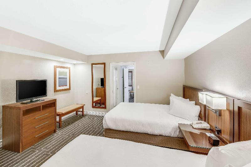 스위트, Hilton Phoenix Tapatio Cliffs Resort