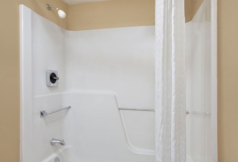 Номер Стандарт 2 Двуспальные Кровати, Days Inn By Wyndham Hagerstown I 70