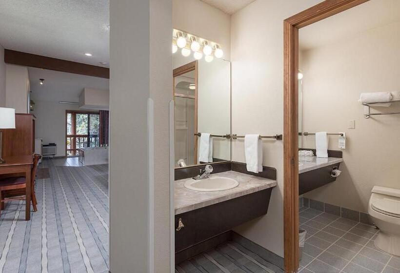 Стандартный Номер Кровать Кинг, Shilo Inn Suites Hotel   Bend