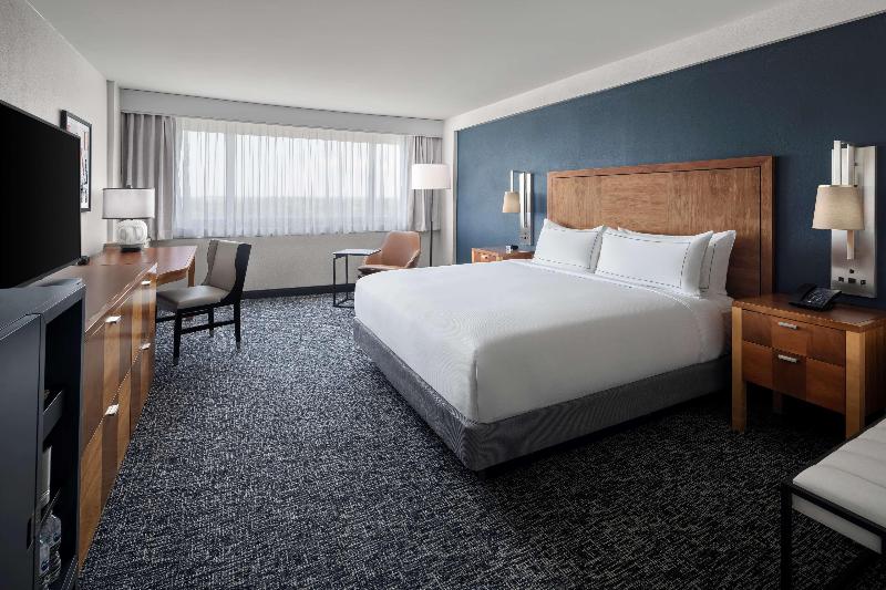 Стандартный Номер Кровать Кинг, The Alloy King Of Prussia   A Doubletree By Hilton
