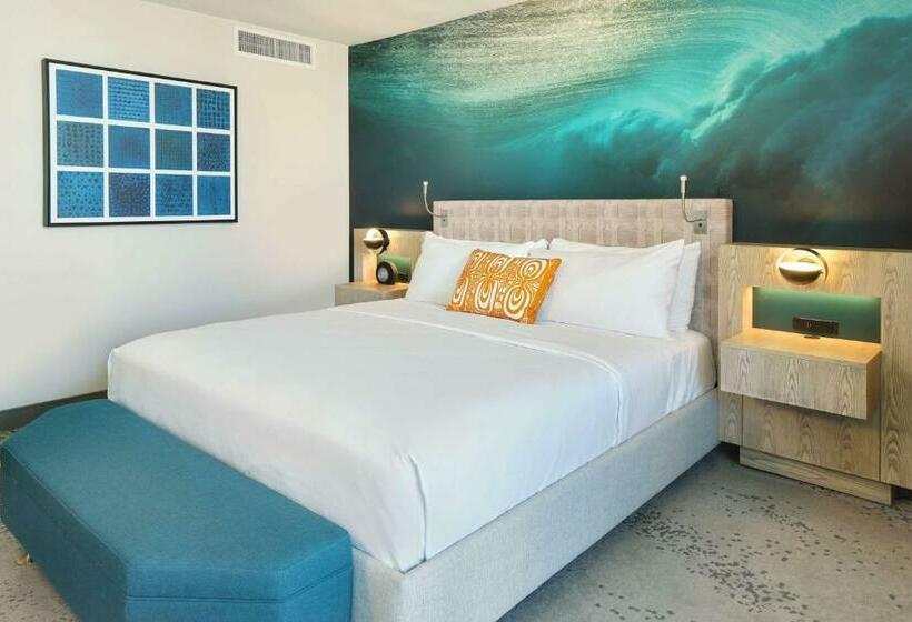 스탠다드 룸 킹사이즈 침대, Outrigger Waikiki Beachcomber