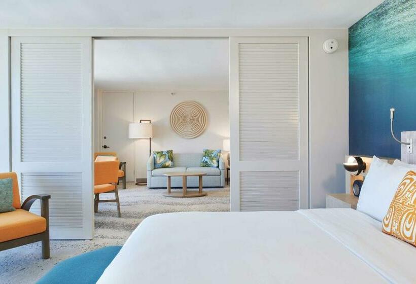 스위트 킹사이즈 침대, Outrigger Waikiki Beachcomber