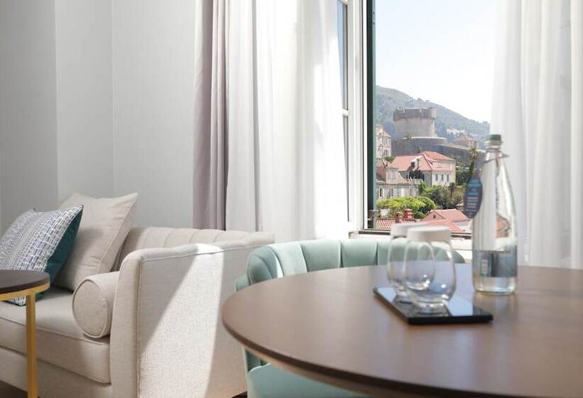 Habitación Estándar Cama King, Hilton Imperial Dubrovnik