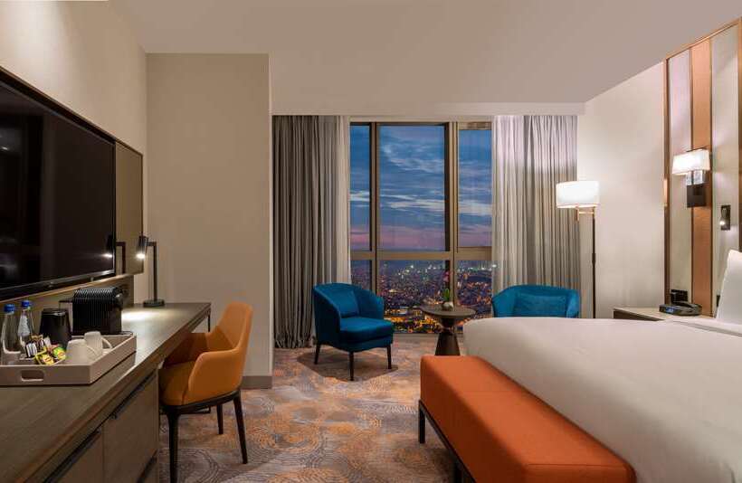 اتاق اجرایی با تخت بزرگ, Hilton Imperial Dubrovnik