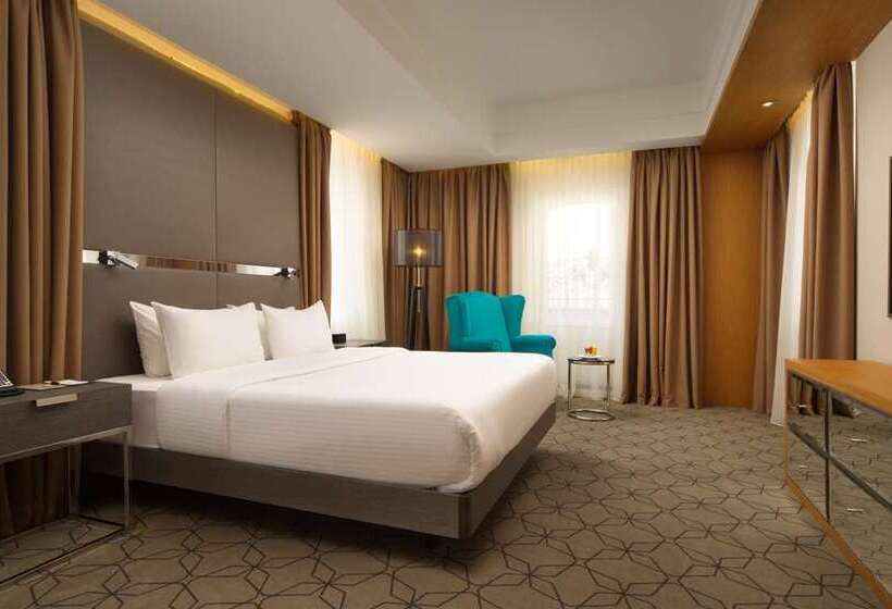 Люкс Кровать Кинг, Glasgow Westerwood Spa & Golf Resort