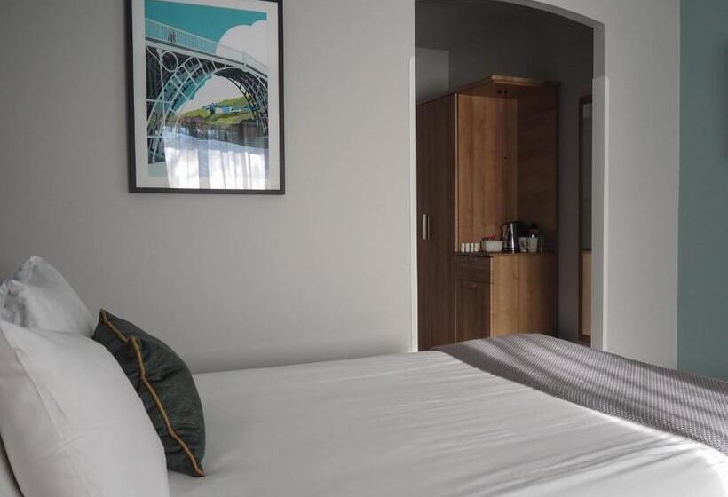 Номер Стандарт Адаптированный для Инвалидов, Holiday Inn Telford Ironbridge, An Ihg