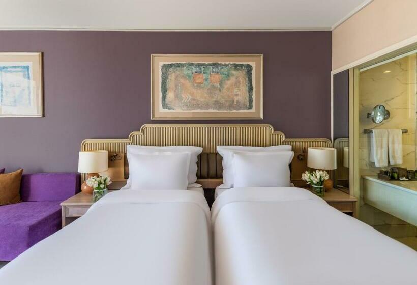 اتاق لوکس با چشم‌انداز شهر, Rixos Downtown Antalya, The Land of Legends Access