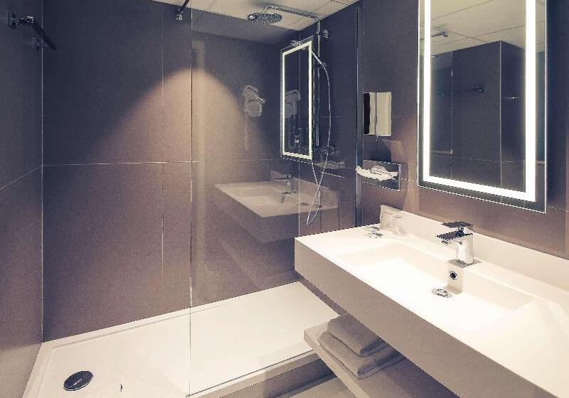 带双人床的经典房间, Hôtel Mercure Blois Centre