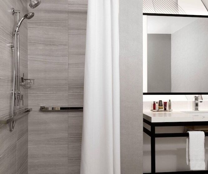 디럭스 전망 룸, New York Marriott Downtown