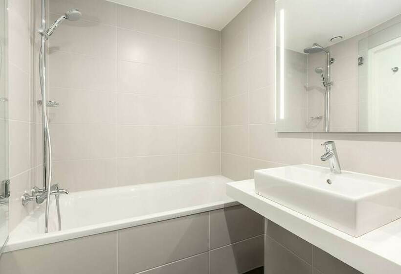 Семейный Номер, NH City Centre Amsterdam