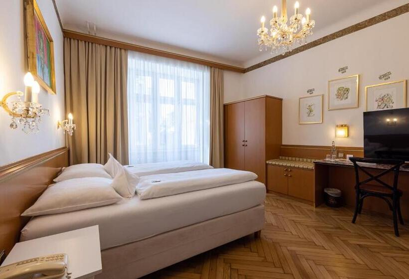 Номер Комфорт, Boutique Hotel Goldenes Lamm