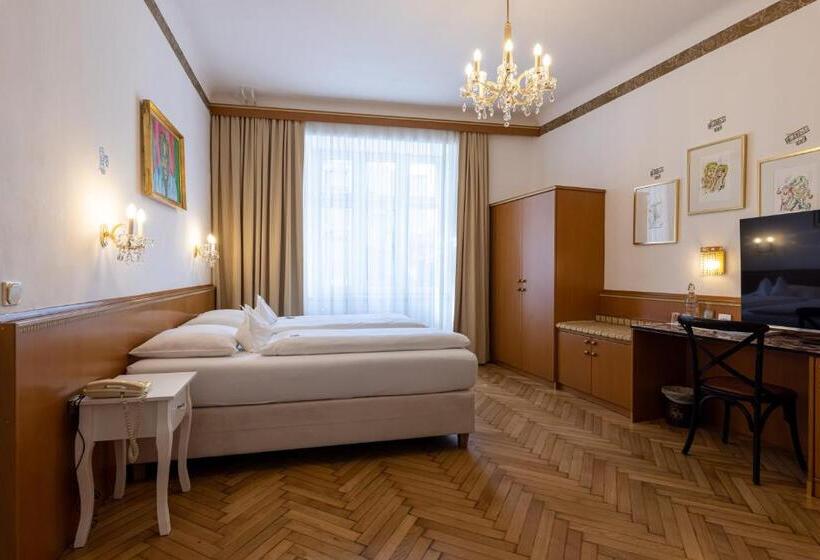 Номер Комфорт, Boutique Hotel Goldenes Lamm